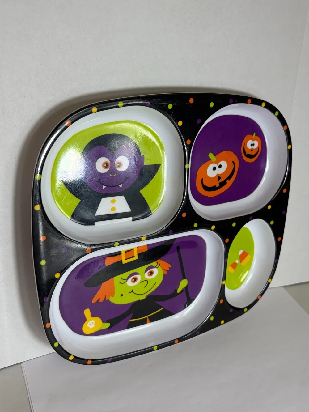 Pre loved 🎃 4-section Halloween melamine divided plate for kids